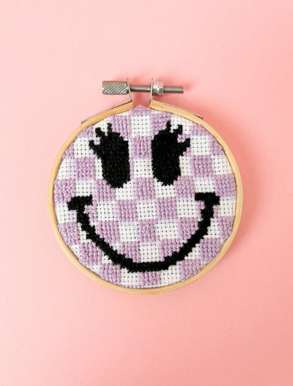 Cute Happy Smiley Face Cross Stitch Kit , beginner friendly, easy crafty gift