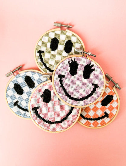 Cute Happy Smiley Face Cross Stitch Kit , beginner friendly, easy crafty gift